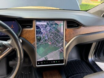 Tesla model X Long Range - 14