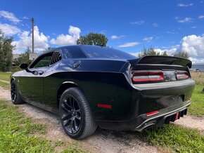 Dodge Challenger R/T 6.4 V8  r.v.2021 - 14