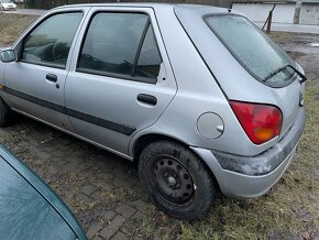 Řízení Ford Fiesta MK 4 - 14