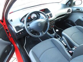 Peugeot 2061 r.v. 7/2011 1.4i 54Kw-1. Majitelka - 14