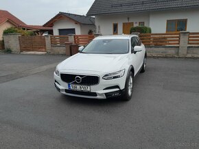 VOLVO V90 cross country D5 173KW vzduchové pružení - 14