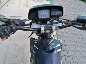 Aprilia etx - 14