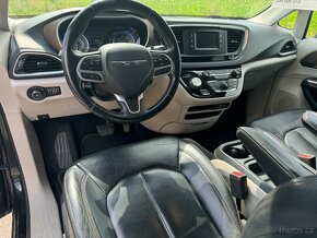 Chrysler Pacifica 3,6 L V6 Tour L 2017 - 14