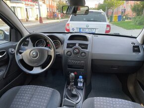 Renault Megane II kombi 1,5 dCi 78 kW - tažné zařízení - 14