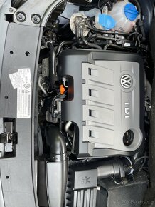 Volkswagen touran 2012 2.0D 103kw serviska - 14