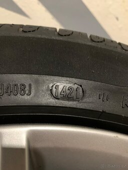 ZÁNOVNÍ Alu kola Škoda R17 5X112 LETNÍ PNEU 225/45 R17 - 14