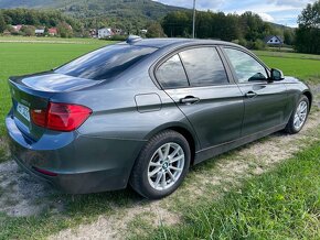 BMW F30 320d X-drive - 14