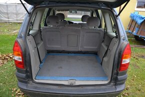 Opel Zafira 1.8 benzín 7 míst - 14