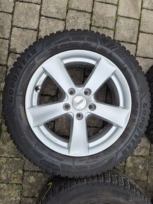 Zimní sada alu disků 5x112 Škoda VW Seat 205/60 R16 - 14