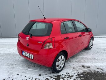 Toyota Yaris 1,3 VVTi Nové- ČR 3.Majitel Servo Klima - 14