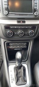 Volkswagen Sharan, VW Sharan 2,0TDI automat 6st.; 7 míst - 14