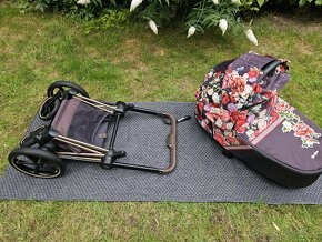 Cybex e-Priam Rosegold + Spring Blossom Dark set - 14