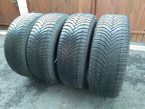 Prodám celoroční pneu Michelin 205/55 R16 DOT 4719 - 14