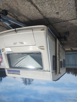 Obytný přívěs karavan - 14