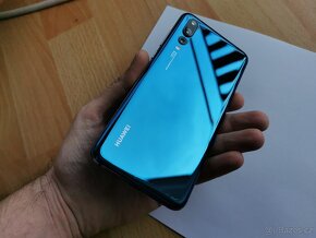 Huawei P20 PRO 6GB/128GB DUAL SIM modrý - 14