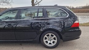 Bmw E61 Kombi 520D Vyjímečný stav - 14