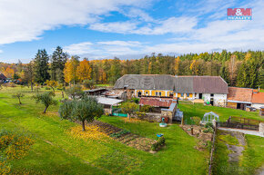 Prodej zemědělské usedlosti v Příbrami, pozemek 10050 m2 - 14