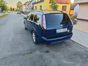 Ford Focus 2 kombi, r. 2009, 1.6 tdci 66kw - 14