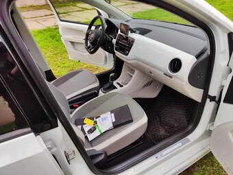 VW e-UP panorama navigace - 14