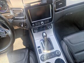 Touareg 3,0 TDI, 180KW, vzduch, tažné, xenon, navi, rozvody - 14