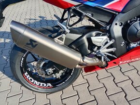 Honda CBR Fireblade 1000 RR-R SP 2022. 218 PS - 14