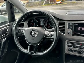 VW GOLF SPORTSVAN 1,6 TDI -- MÁLO KM -- PŮVOD ČR - 14