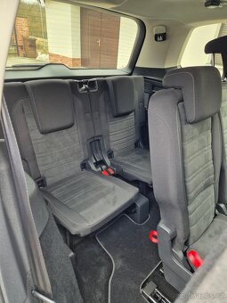 VW Touran 2.0Tdi Dsg 150Ps-7míst-2019-servis VW - 14