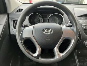 Prodám Hyundai ix35 2,0 4X4 - 14