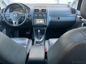 VW TOURAN 2.0TDi 125 KW DSG, Highline,Xenon,Navi - 14