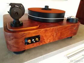 Gramofon E1 Adelaide - 14