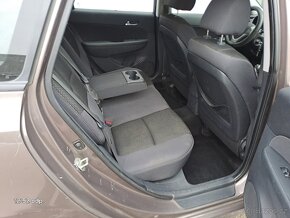 HYUNDAI i30 1.6i combi, r.12, po 1. majiteli ĆR, TOP CENA - 14