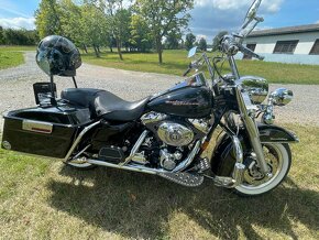 Harley-Davidson Road king ,FLHRI - 14