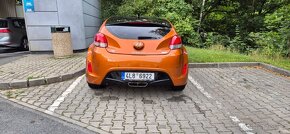 Prodám Hyundai Veloster 1.6.-SENZORY-VYHŘ.SEDAD.-KLIMA Rok v - 14