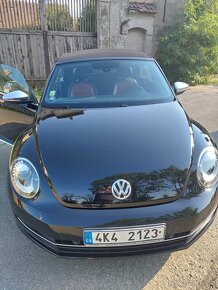 Volkswagen New Beetle Cabrio 1.6 limitovaná edice - 14