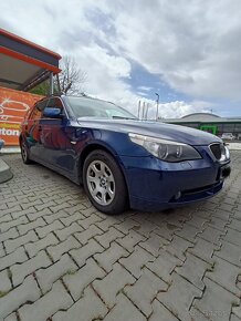 BMW 523i touring - 14