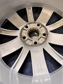 5x112 R18 NEW YORK originál alu Tiguan - 14