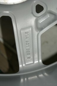 paradni original alu kola Audi 18 a VW Seat Skoda zimni pneu - 14