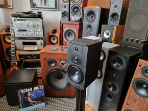 Hifi vĕž TOSHIBA s šuflíkovÿm gramo, mgf a AM/FM - 14