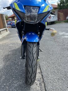 Suzuki GSX R 125 - 14