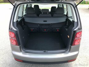 VW TOURAN 1.9 TDi SERVISNÍ KNIHA 184.300 km - 14