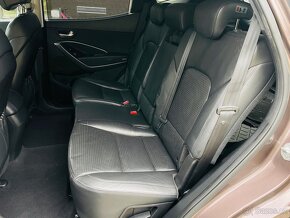 Hyundai Santa Fe 2.2 4x4 AUT VÝHŘEV LED KAM TAŽNÉ SERVISKA - 14