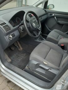 Volkswagen Touran 1.6 FSI - 14