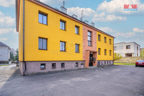 Prodej bytu 3+1 s garáží, 58 m², Nový Bydžov, ul. Merendní - 14