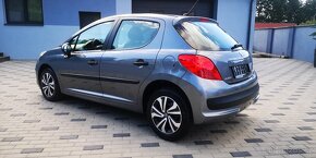 Peugeot 207 1,4i - 54kw. PĚKNÝ STAV - NOVÁ STK+EM - 14