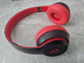 Beats solo 3 wireless - (L) strana nalomená - plně funkční - 14