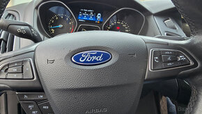 Ford Focus kombi Titanium 1,5 110kw benzin 12_2015 CZ - 14