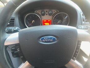 Ford C-MAX  benzin 146000km - 14