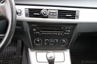 BMW 318i 95kW nové STK bez koroze Sedan - 14