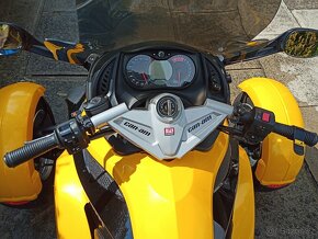 CAN-AM SPYDER 990 GS, r.v.2008, manuál 5+R, 1. majitel, 79kW - 14