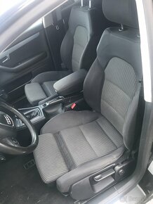 Audi A4 2,0 TDi S-line - 14